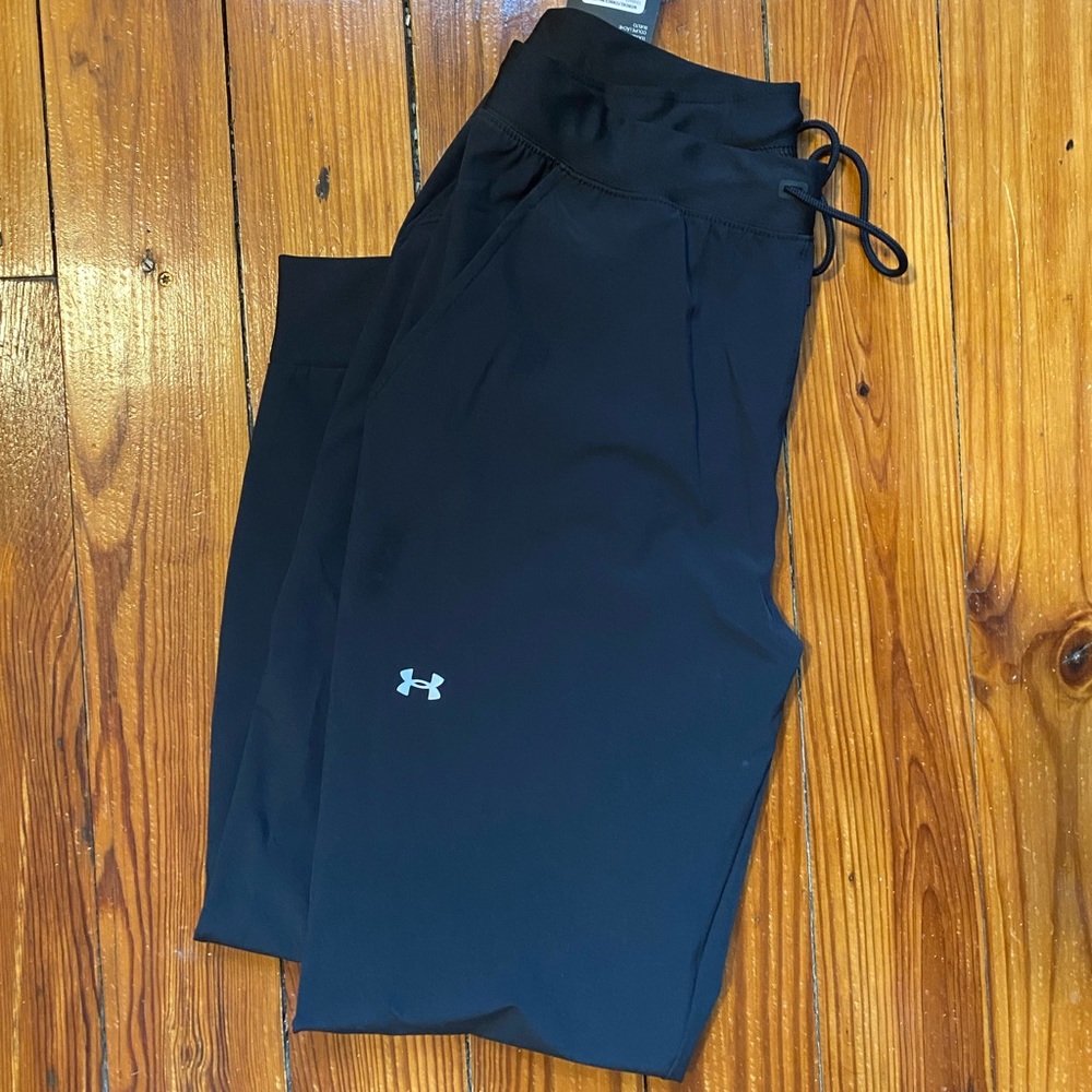 Under armour heat gear pants size Med